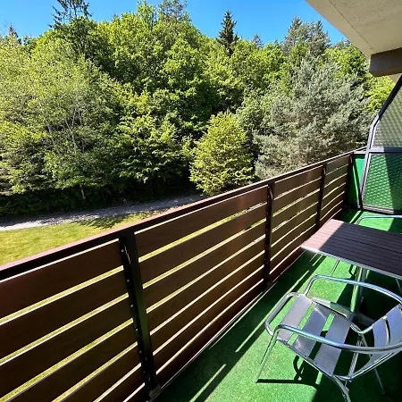 Apartman Na Kraji Lesa Vsemina Exterior photo