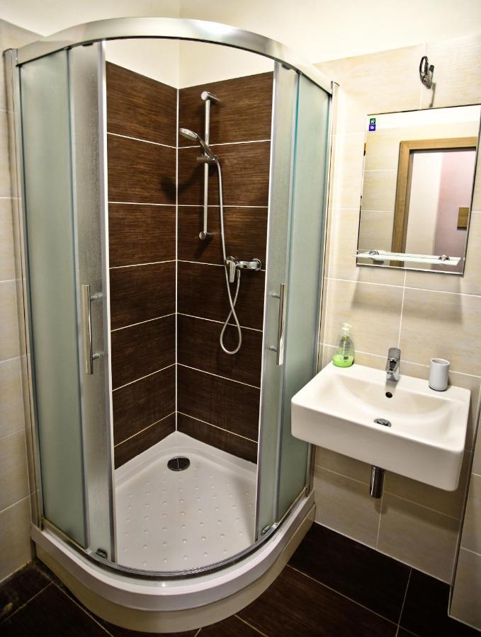 Na Kraji Lesa Apartment *